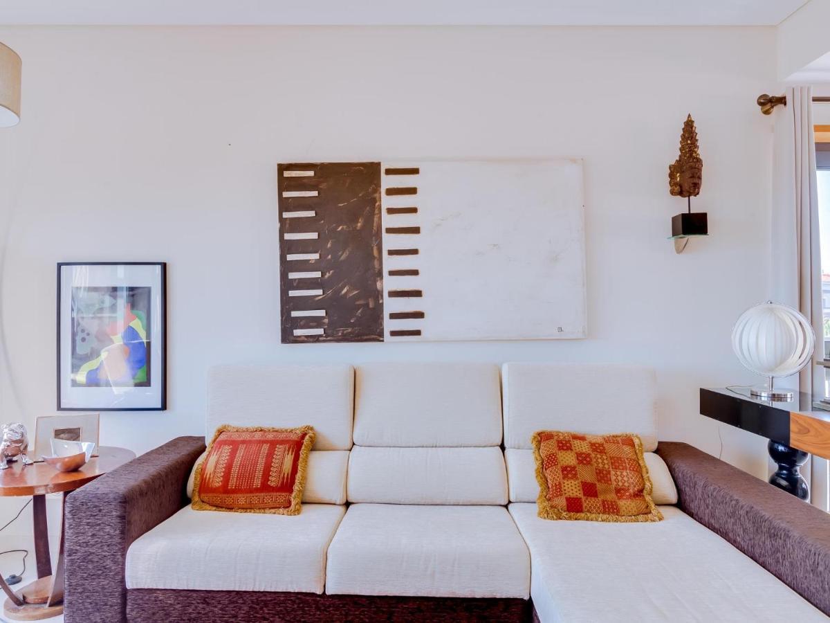 Al - Victoria Gardens Apartment